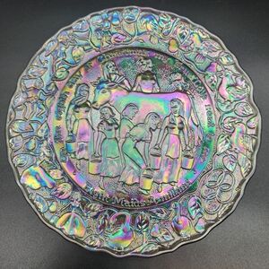 Vintage Imperial Carnival Glass Plate, Eighth Day Of Christmas 8.75" dia